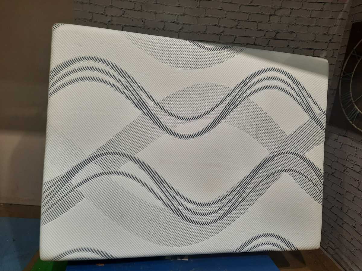 Tempur-Pedic Sense Medium 10 Inch Mattress - Queen - Gallery Image 2